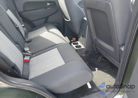 2009 Jeep Liberty Sport из США, поврежденный, VIN 1J8GN28K69W519154